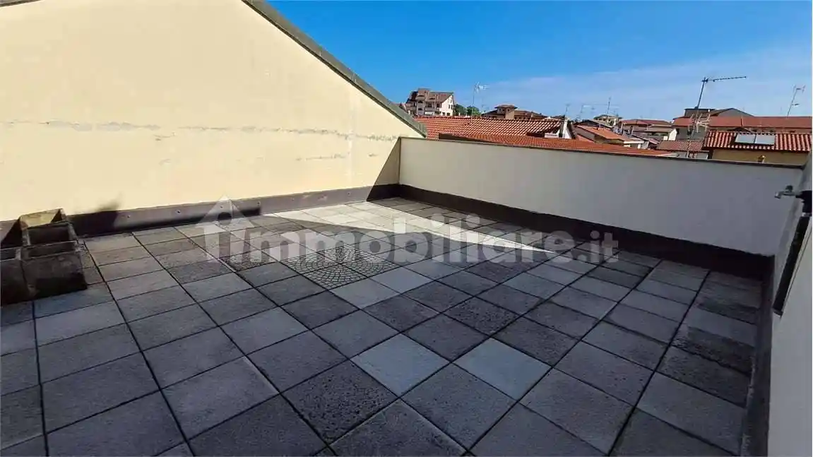 Appartamento in vendita a Busto Garolfo