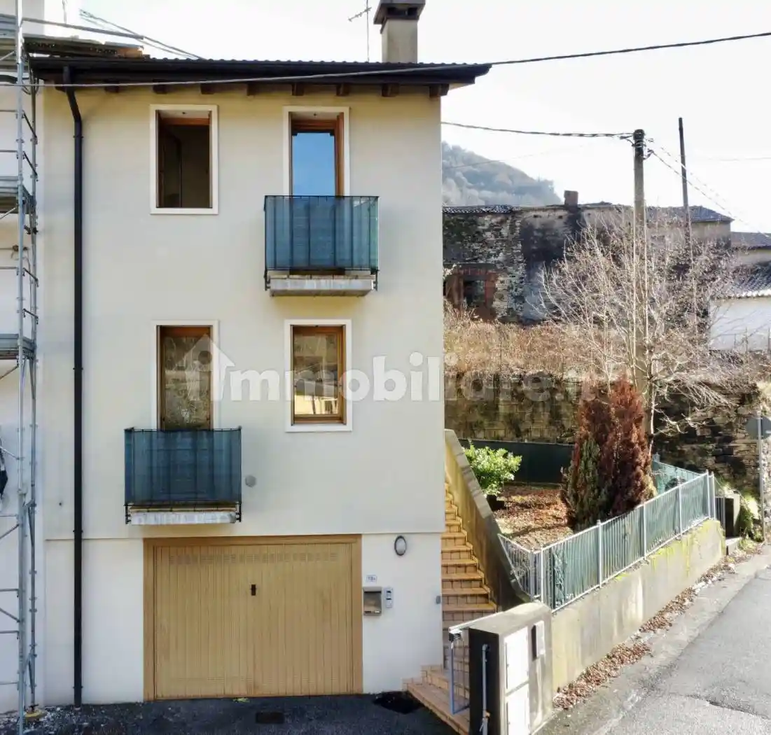 Casa indipendente in vendita a San Pietro Mussolino