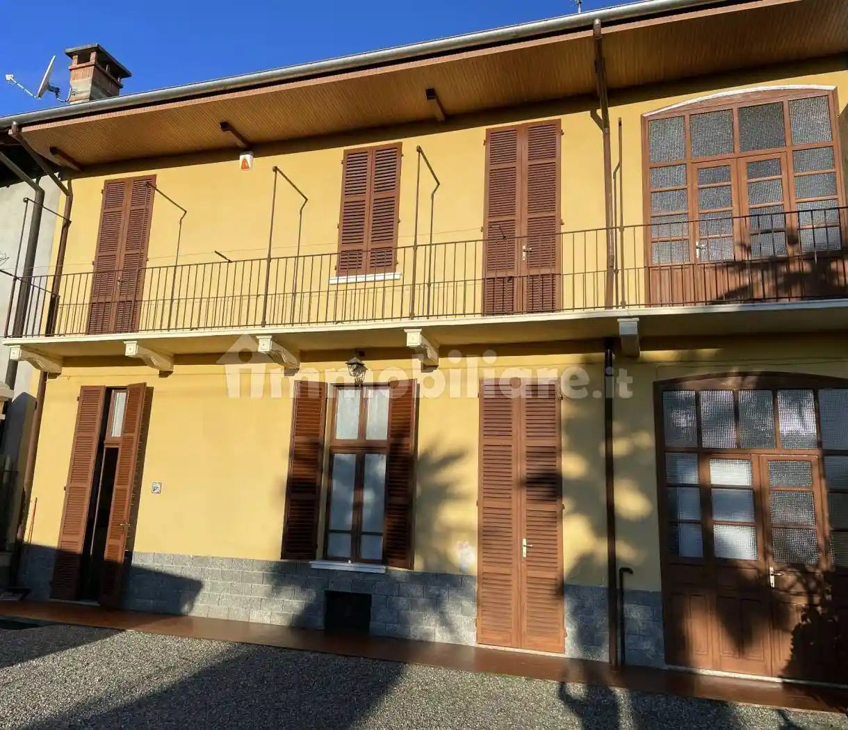 Casa indipendente in vendita a Romagnano Sesia