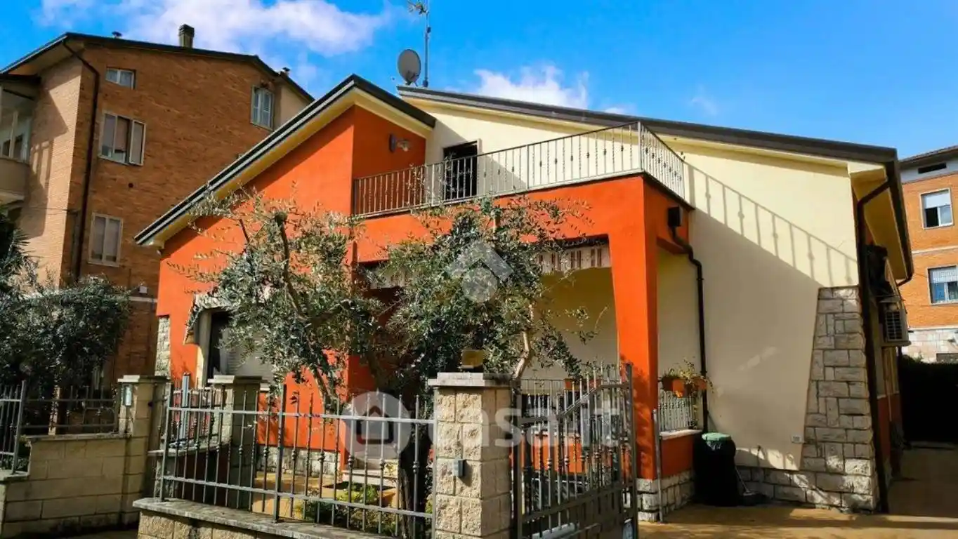 Villa in vendita a Bastia Umbra