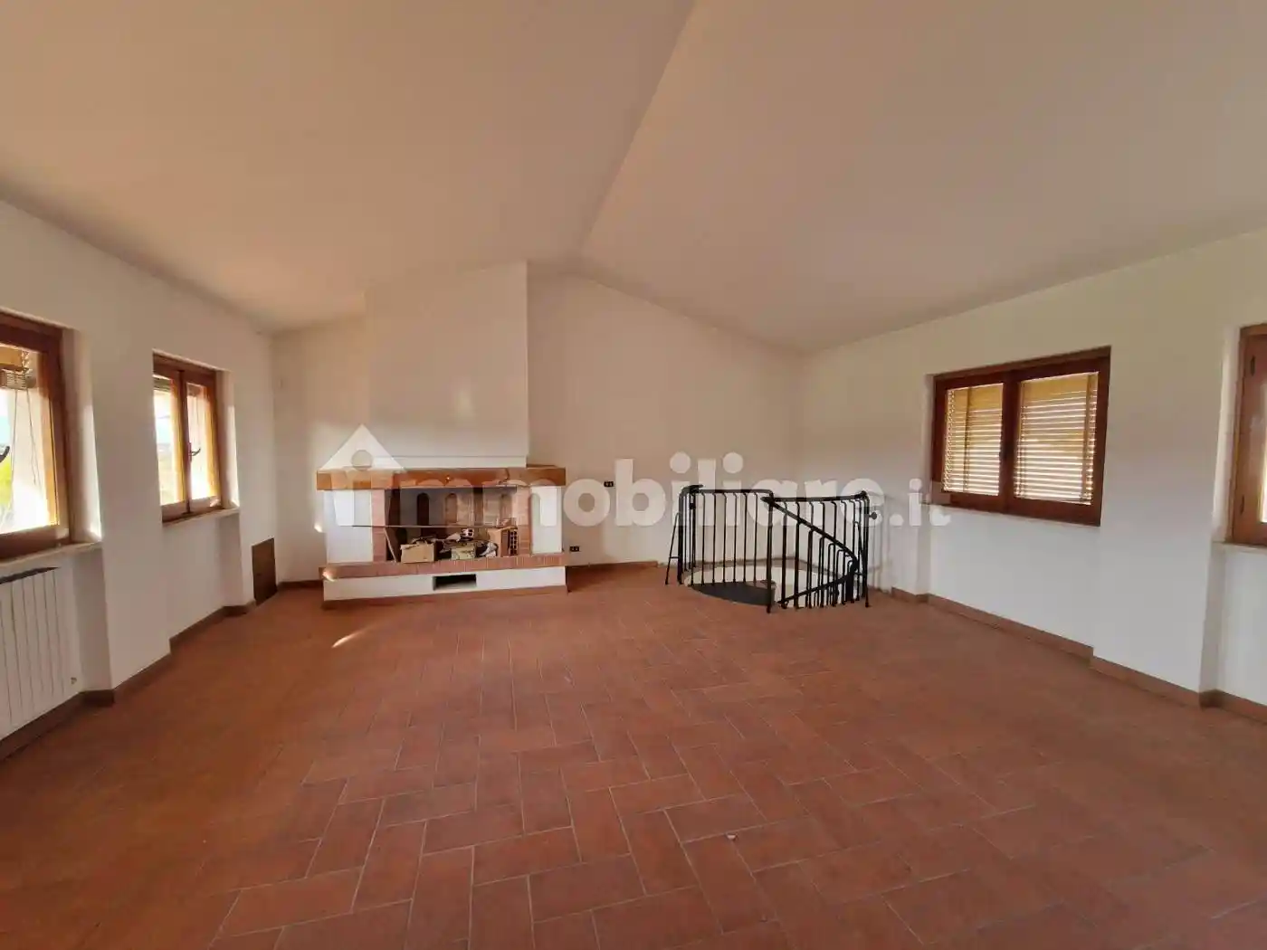 Appartamento in vendita a Carmignano