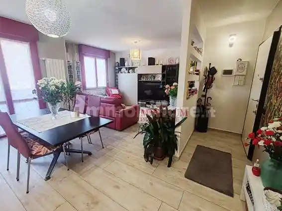 Appartamento in vendita a Desio