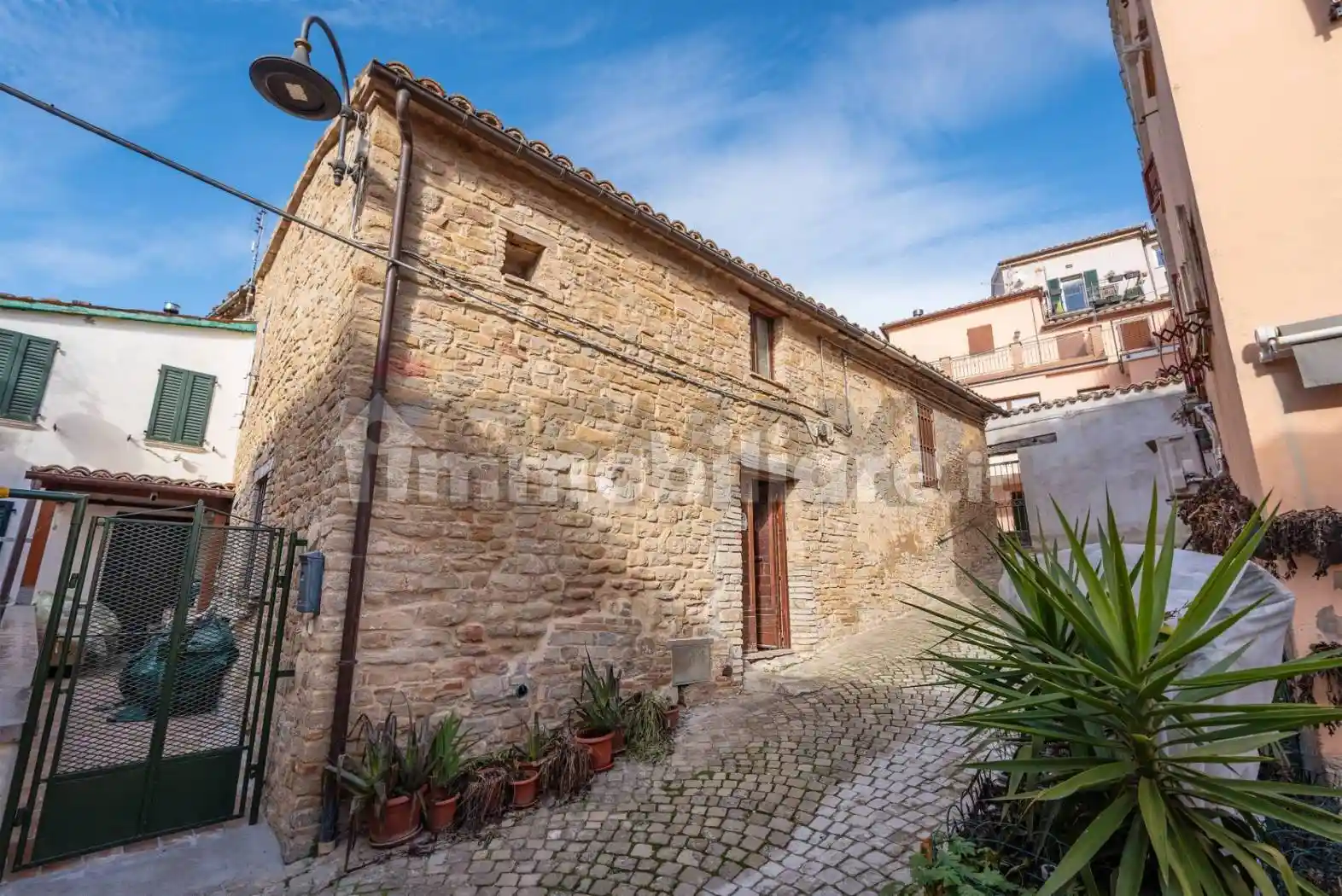 Casa indipendente in vendita a Apiro