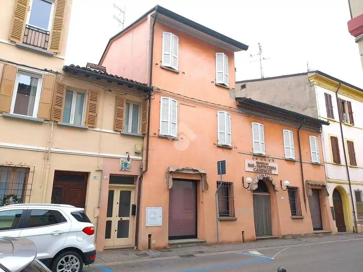 Appartamento in vendita a Lugo