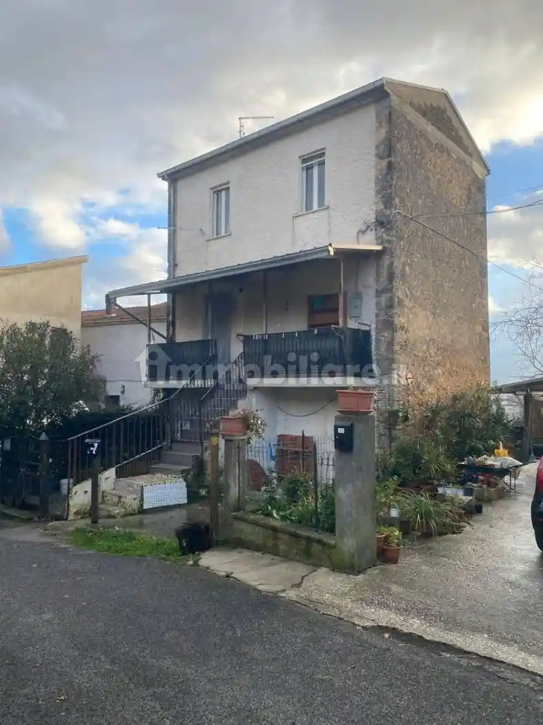 Appartamento in vendita a Settefrati