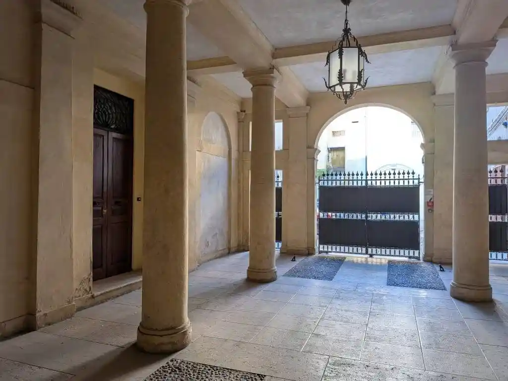 Appartamento in vendita a Verona