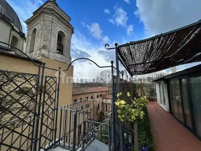 Attico - Mansarda in affitto a Roma
