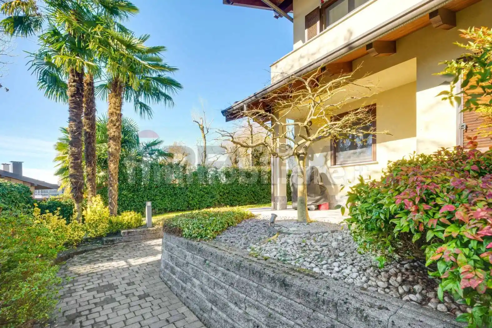 Villa in vendita a Sumirago