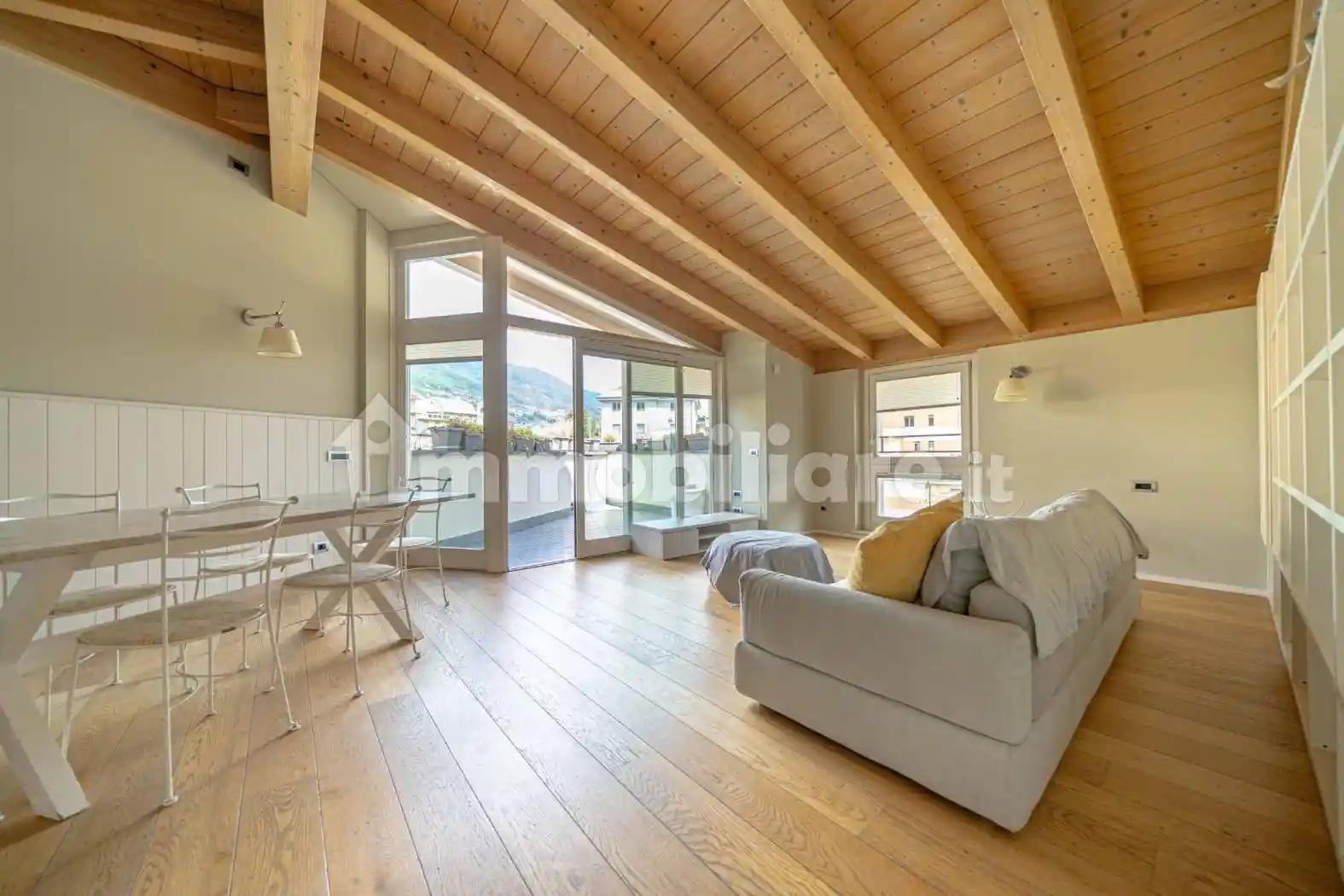 Appartamento in affitto a Sondrio