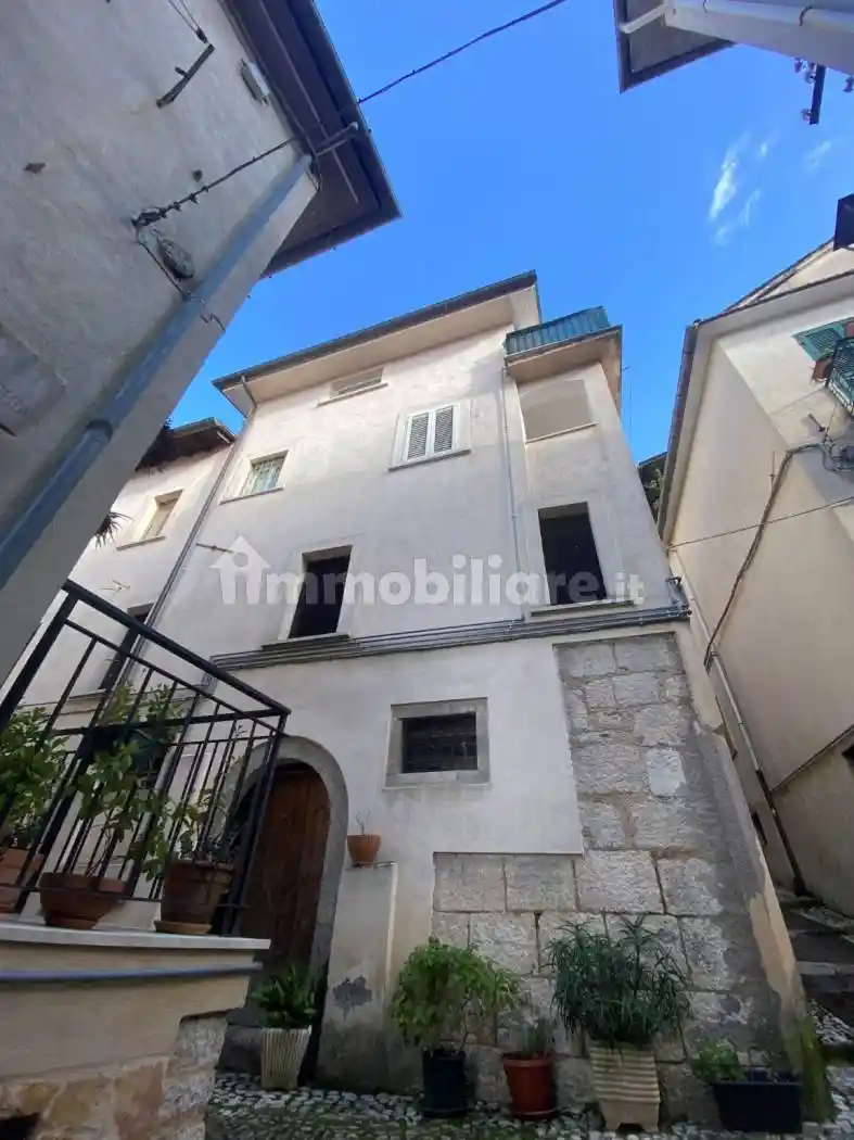 Appartamento in vendita a Atina