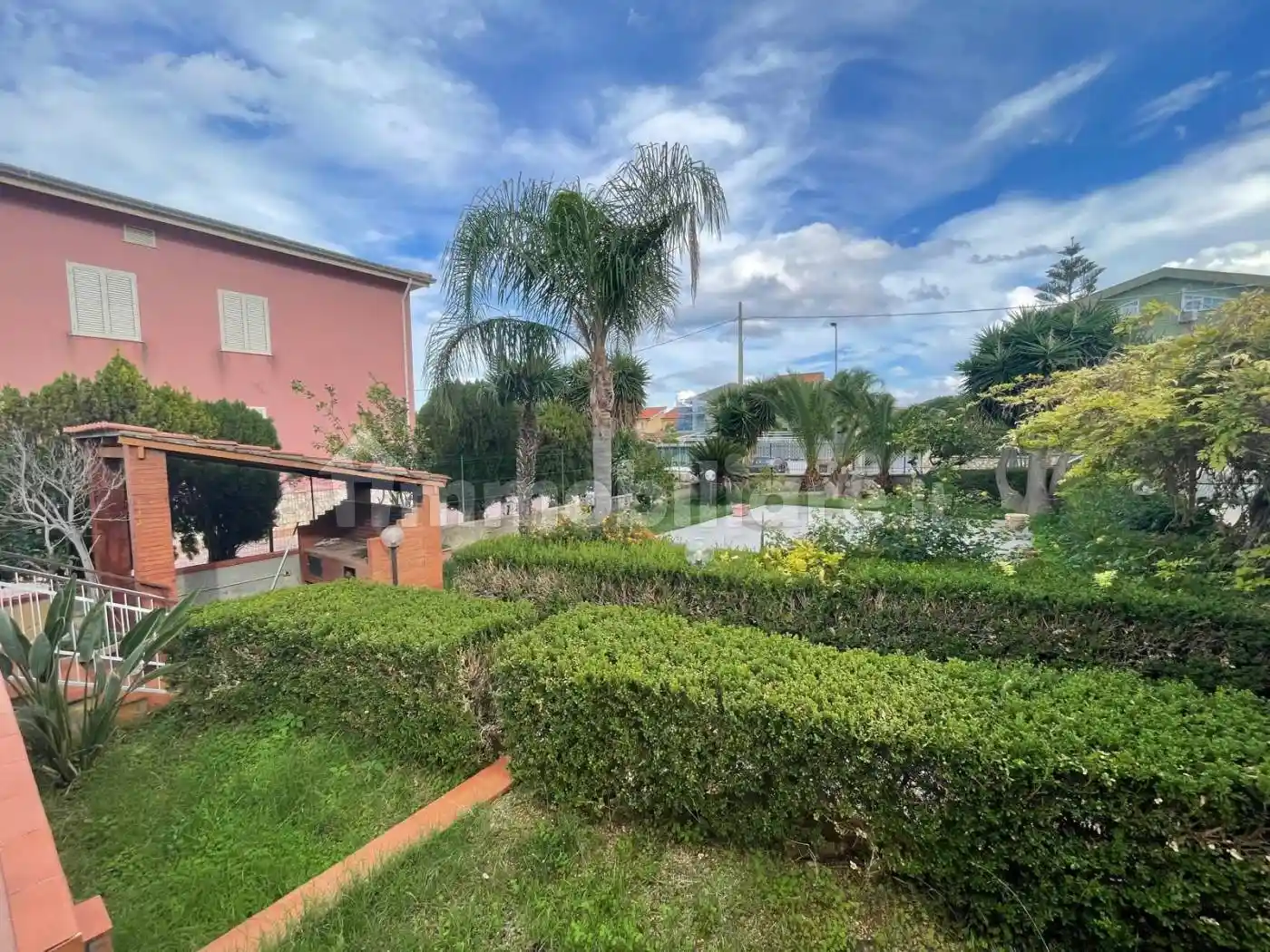 Villa in vendita a Altavilla Milicia