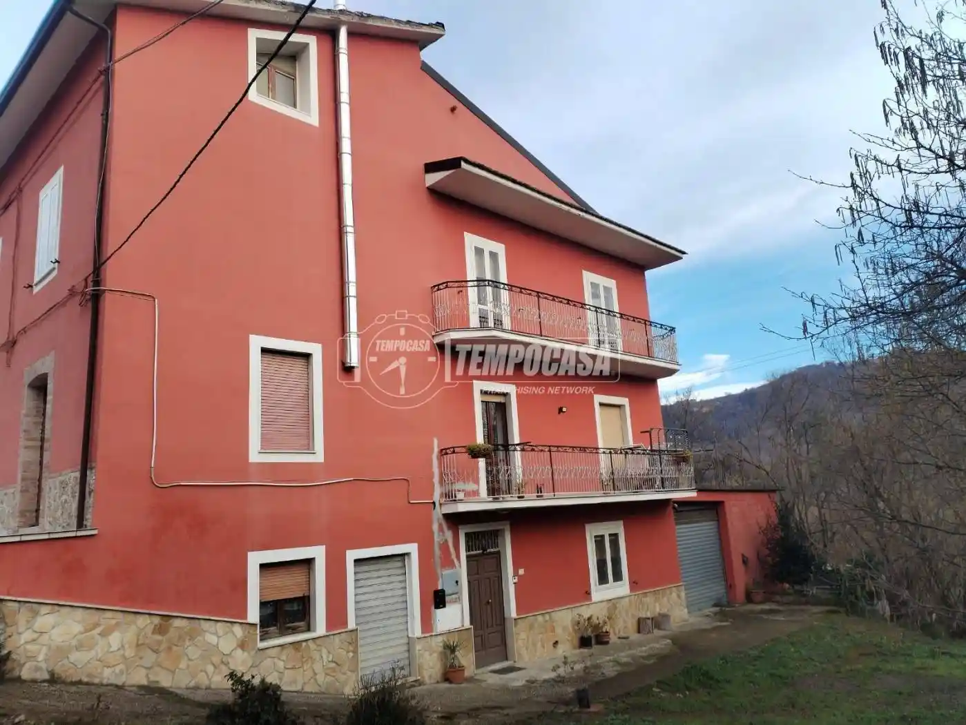 Palazzo - Edificio in vendita a Grottolella