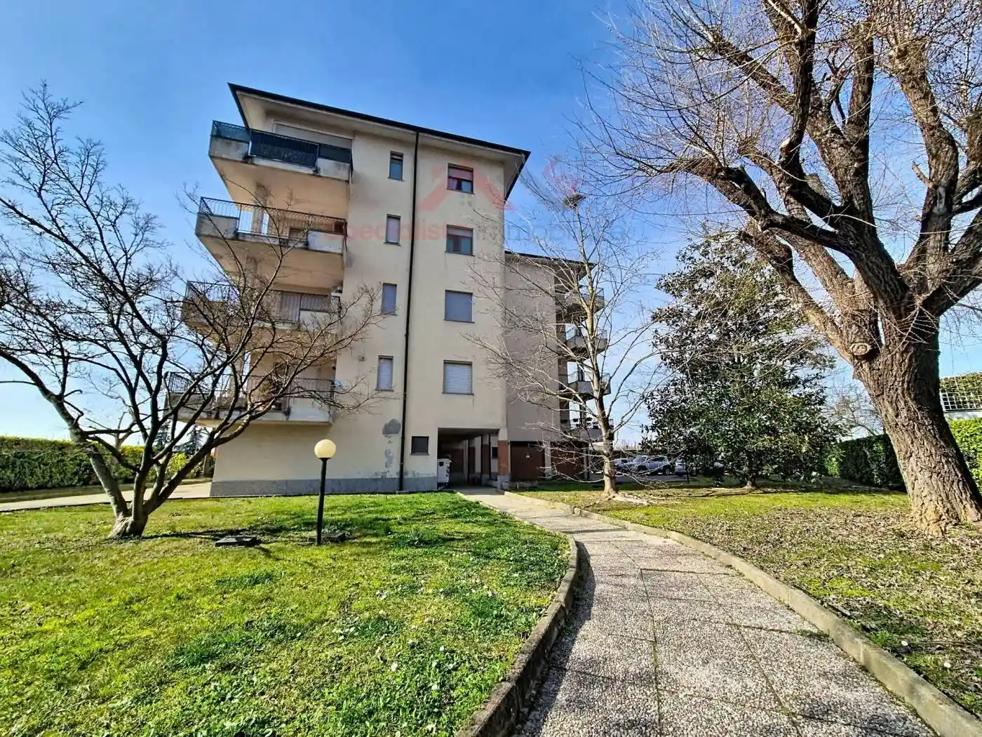 Appartamento in vendita a Voghera