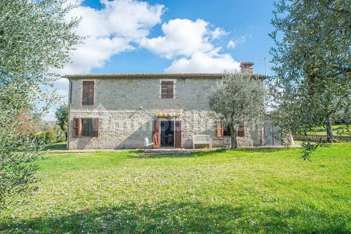 Villa in vendita a Baschi