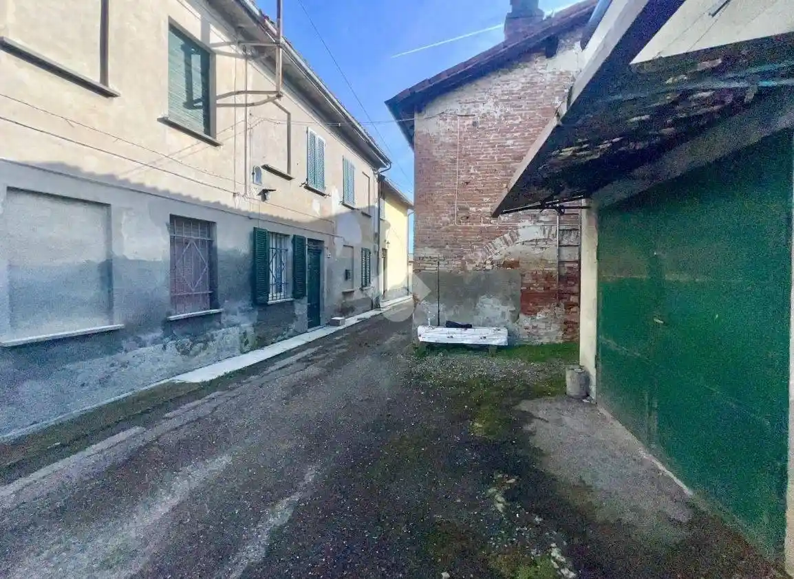 Casa indipendente in vendita a Broni