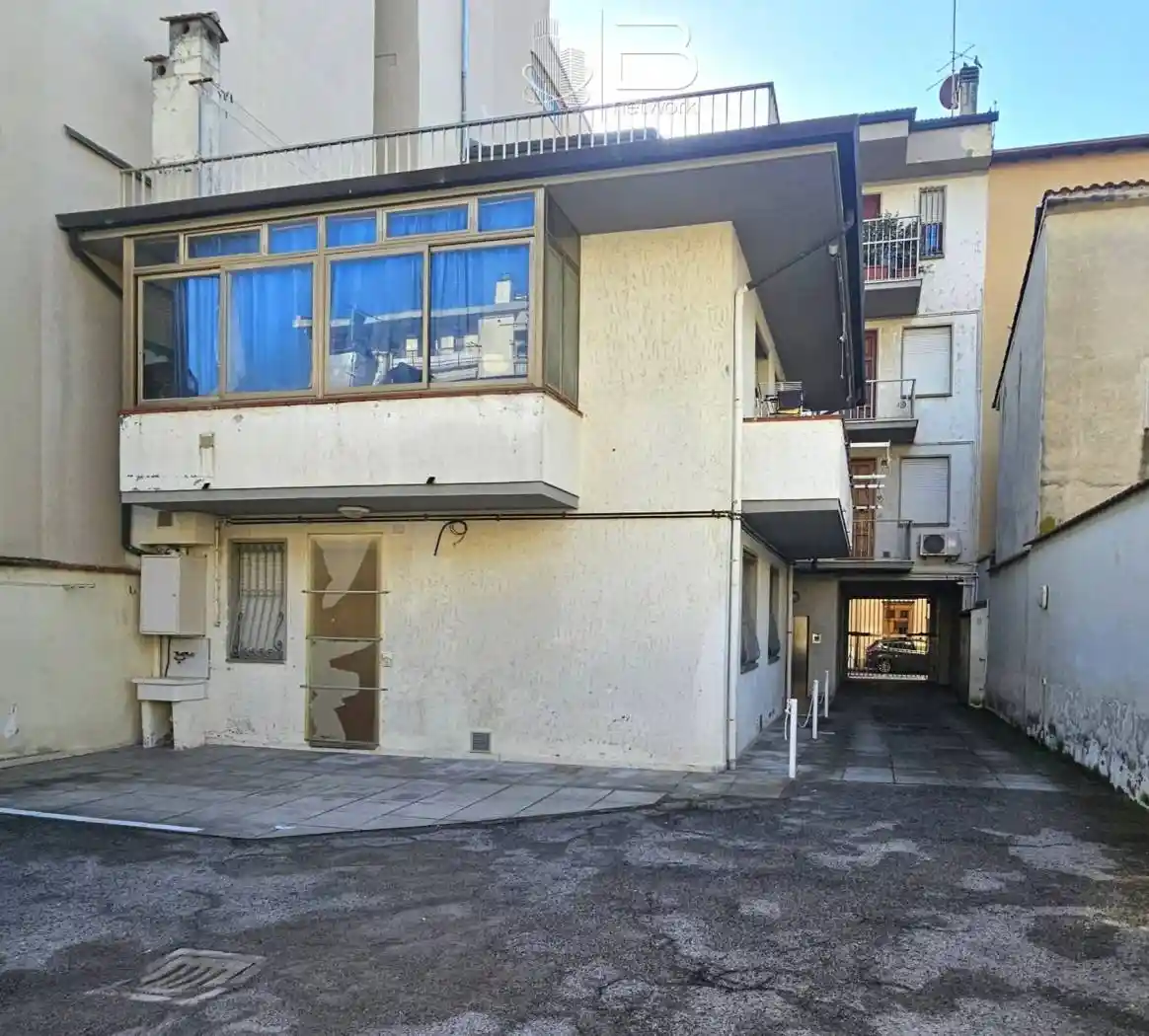 Appartamento in vendita a Viareggio