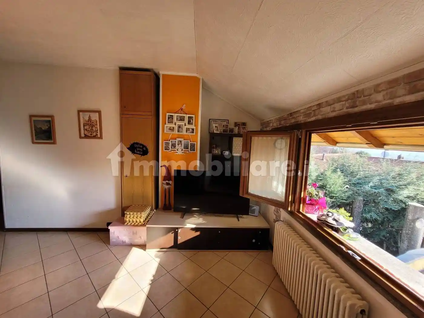 Appartamento in vendita a Montano Lucino