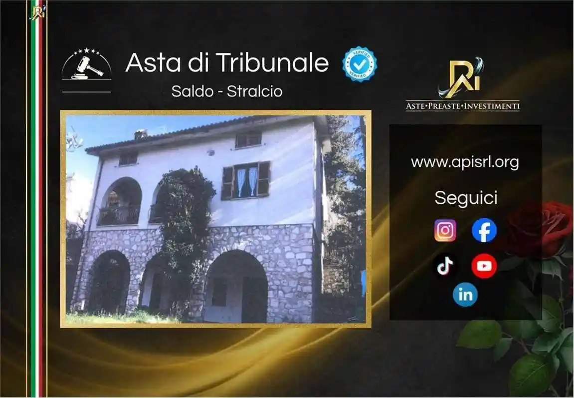 Villa in vendita a Toffia