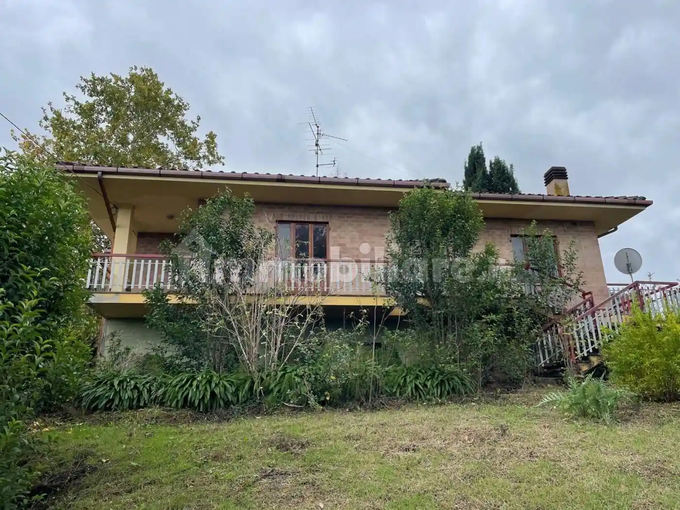 Rustico - Casale in vendita a Carassai