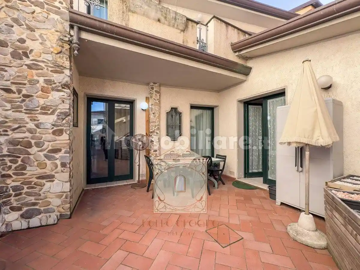 Villa in vendita a Camaiore