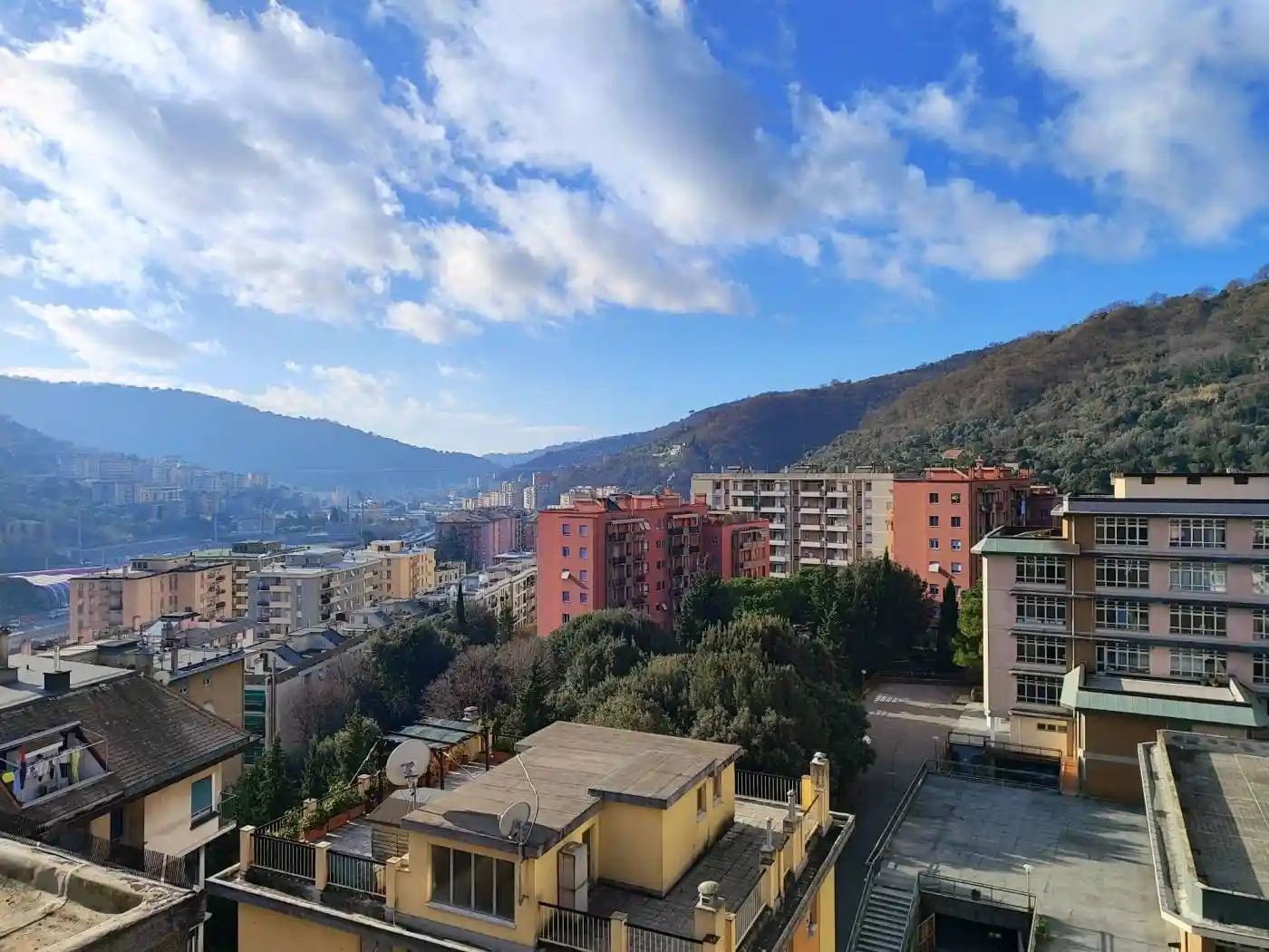 Appartamento in vendita a Genova