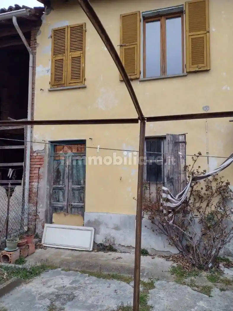 Rustico - Casale in vendita a Predosa