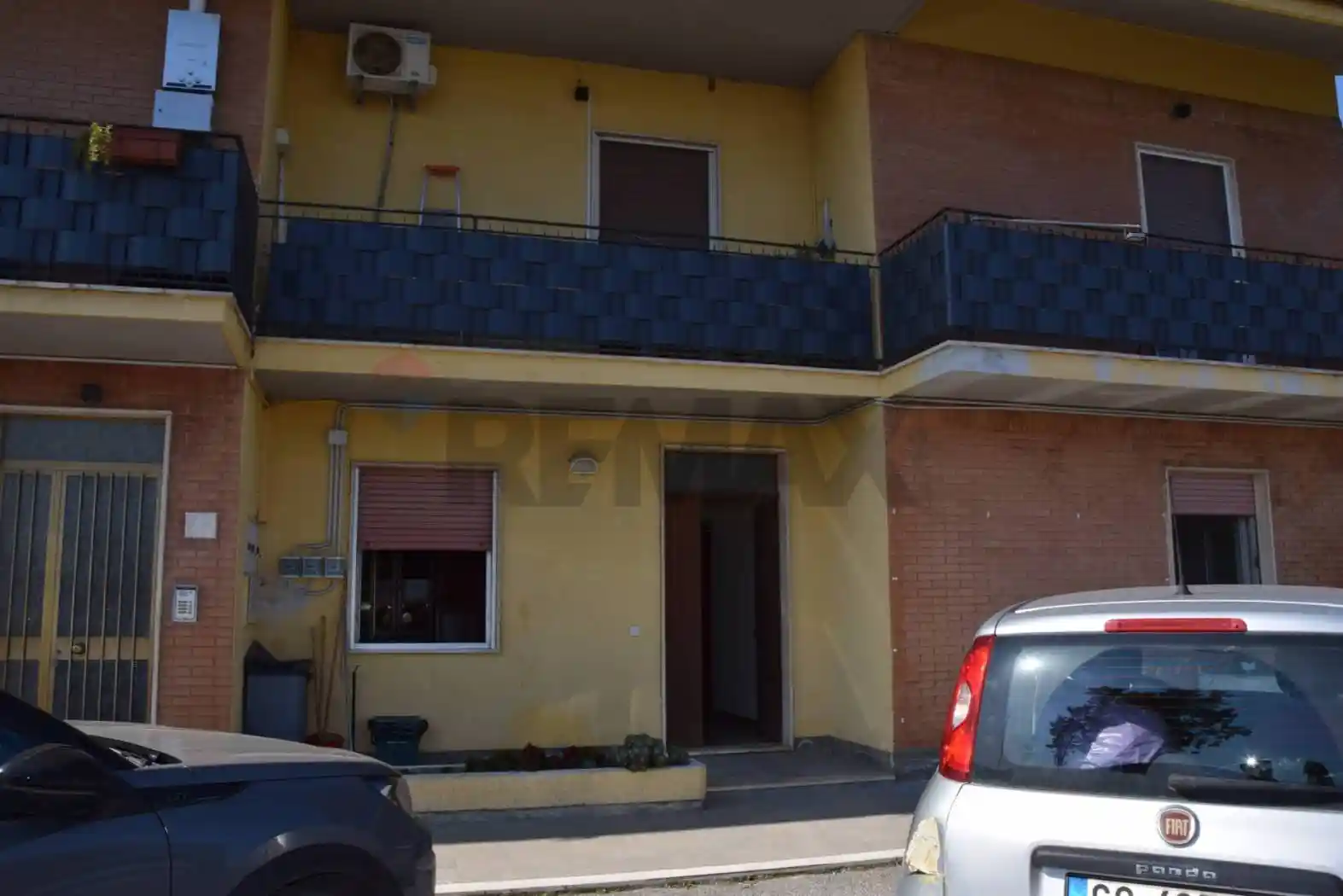 Casa indipendente in vendita a Pomezia