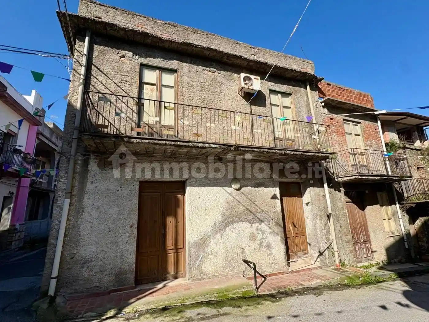 Casa indipendente in vendita a Barcellona Pozzo di Gotto