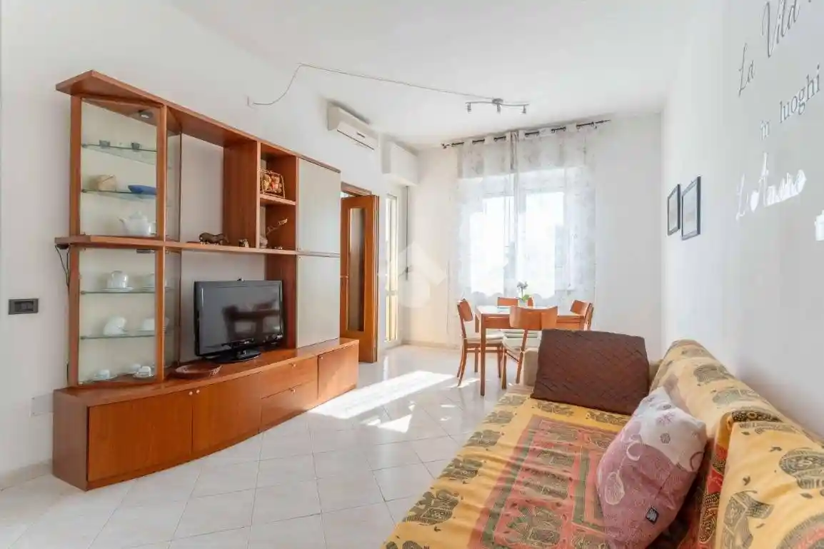 Appartamento in vendita a Trezzano sul Naviglio