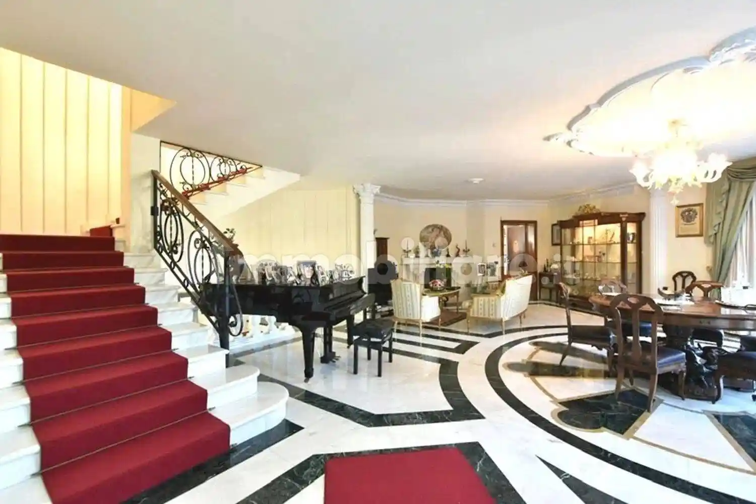 Villa in vendita a Verbania