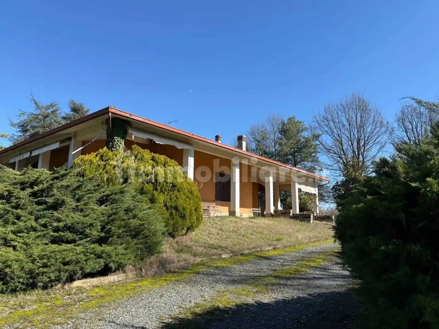 Villa in vendita a Tassarolo