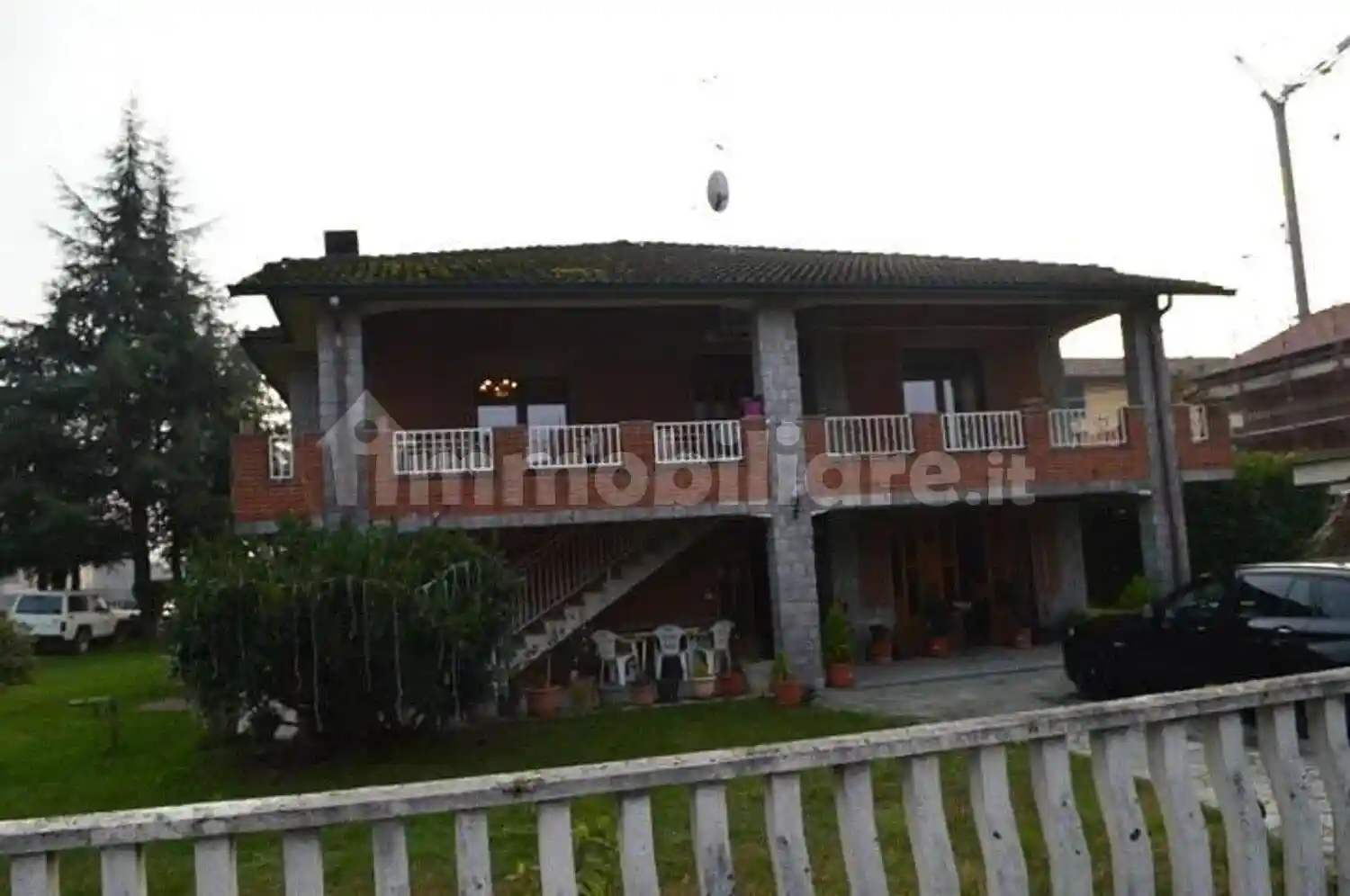 Villa in vendita a Sale