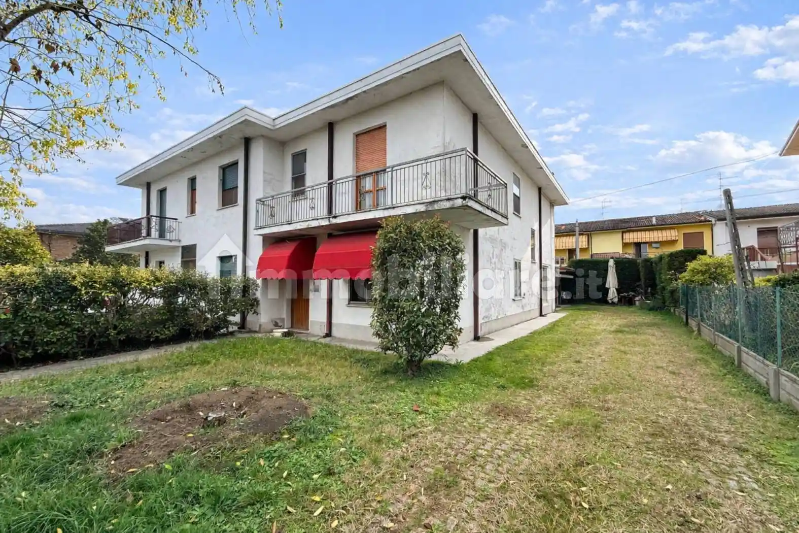 Villa in vendita a Poggio Rusco