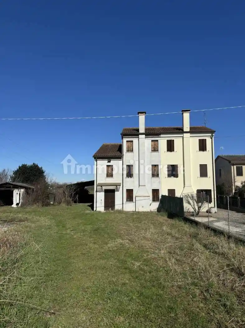 Villa in vendita a Ospedaletto Euganeo
