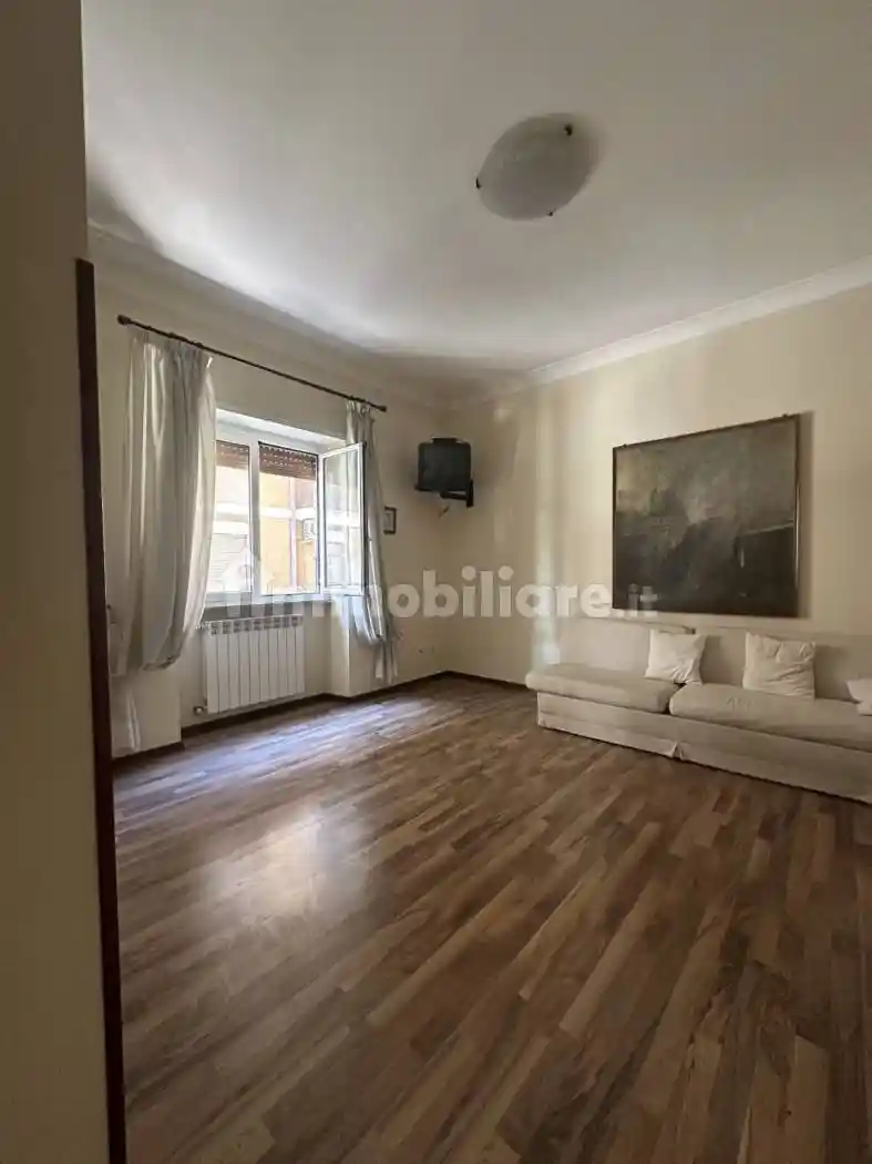 Appartamento in vendita a Guidonia Montecelio