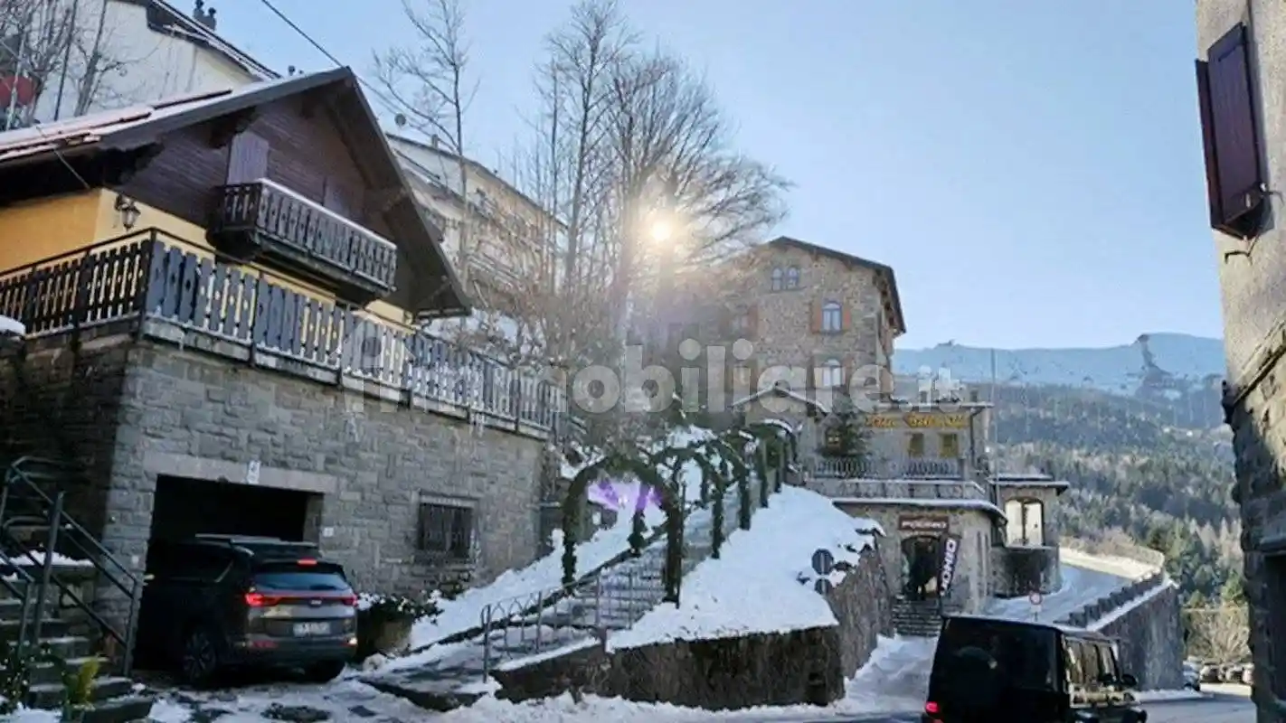 Villa in vendita a Abetone Cutigliano