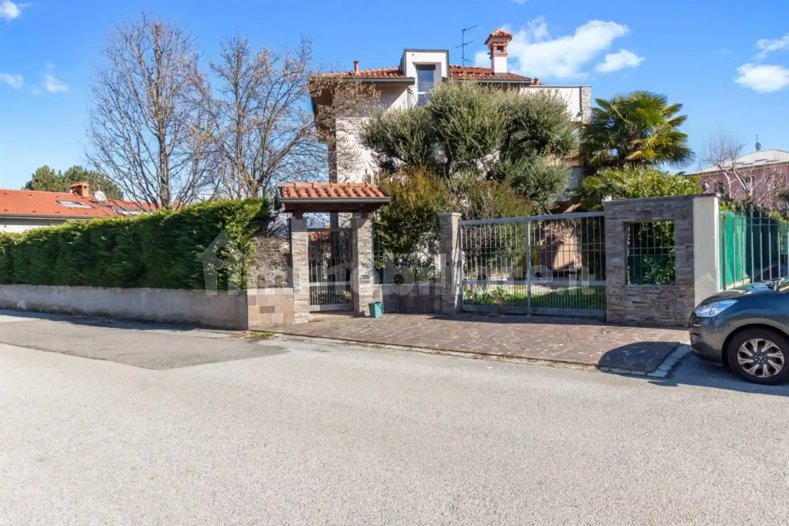 Villa in vendita a Lurago d'Erba