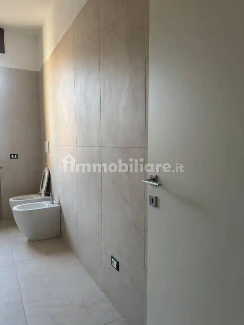 Appartamento in vendita a Piacenza