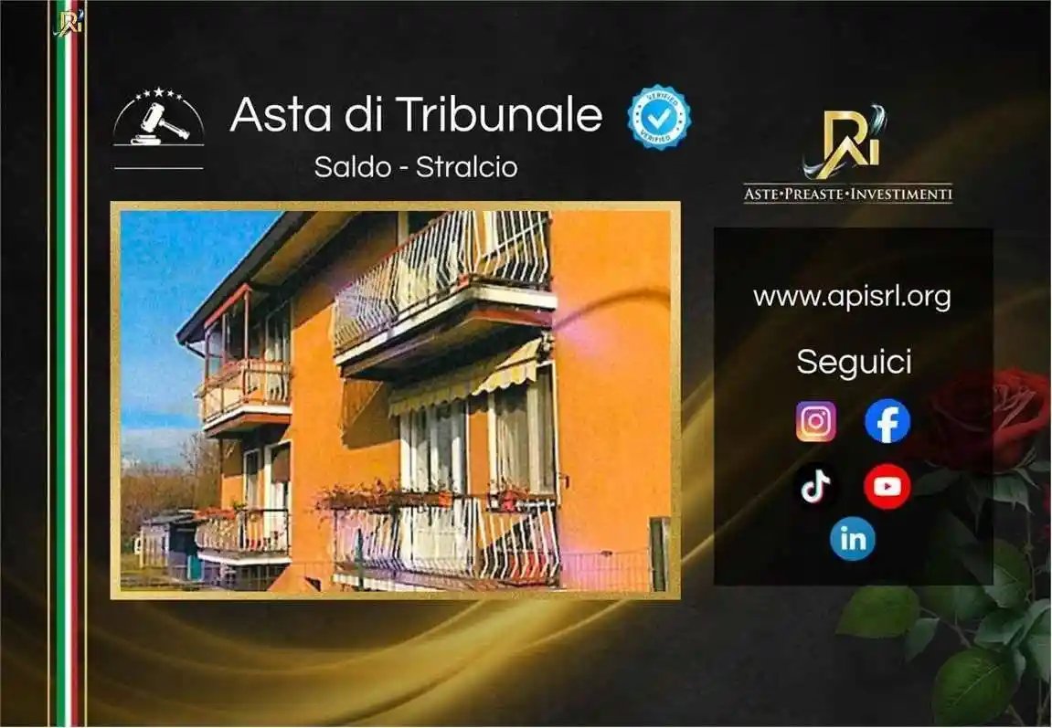 Appartamento in vendita a Angera
