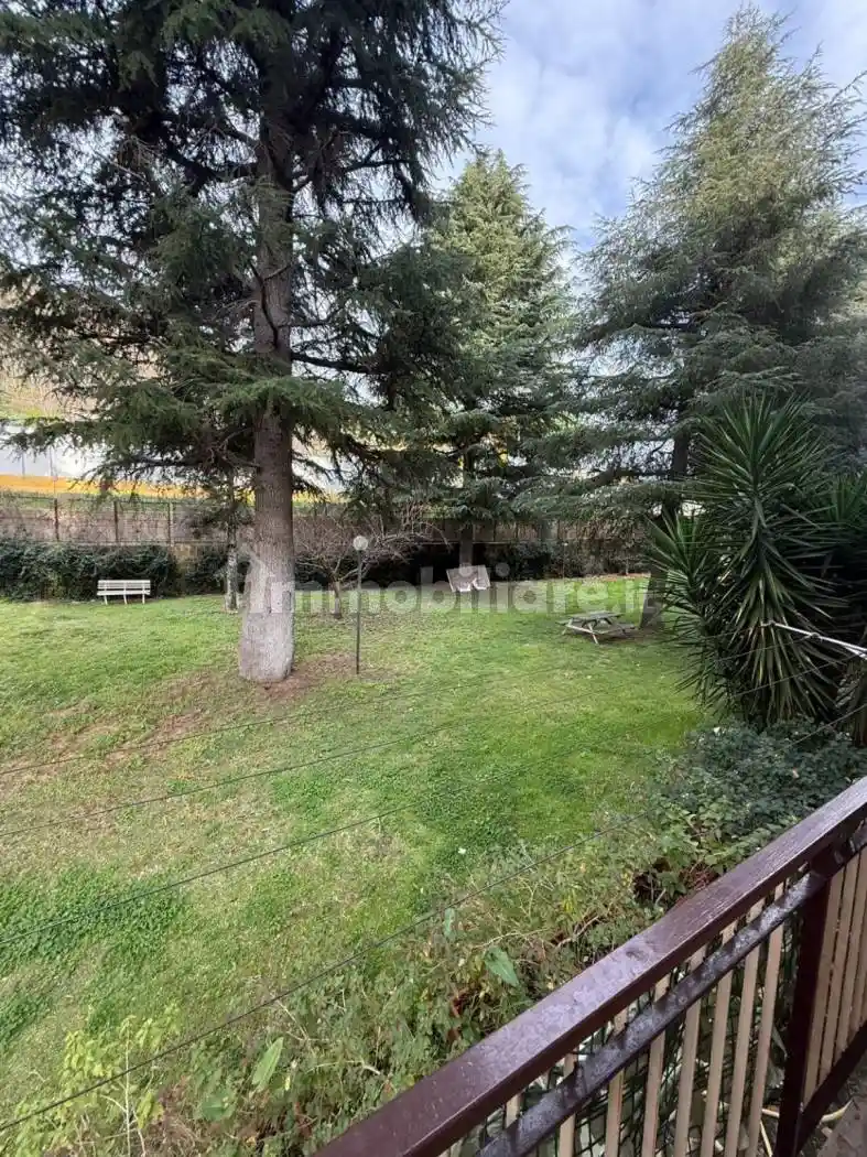 Appartamento in affitto a Napoli