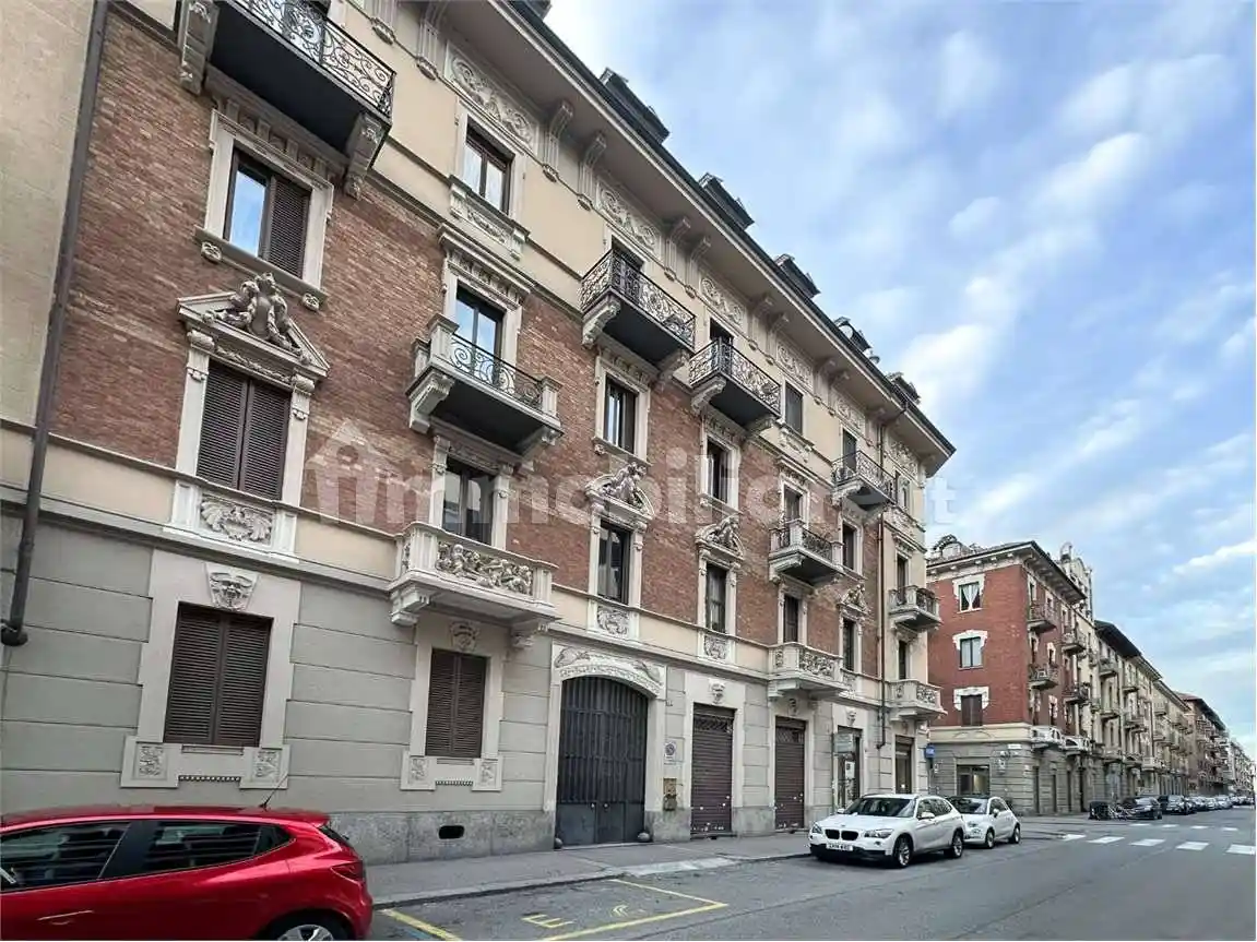 Appartamento in vendita a Torino
