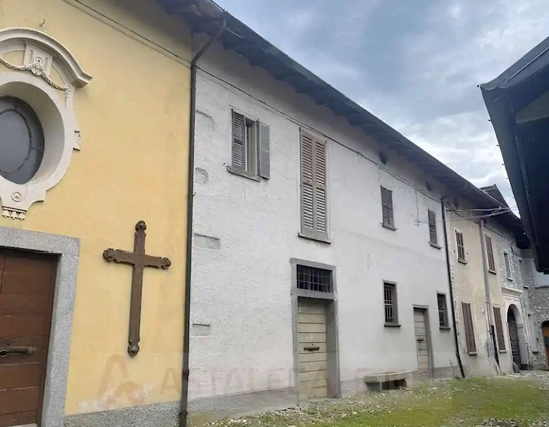 Appartamento in vendita a Cuvio