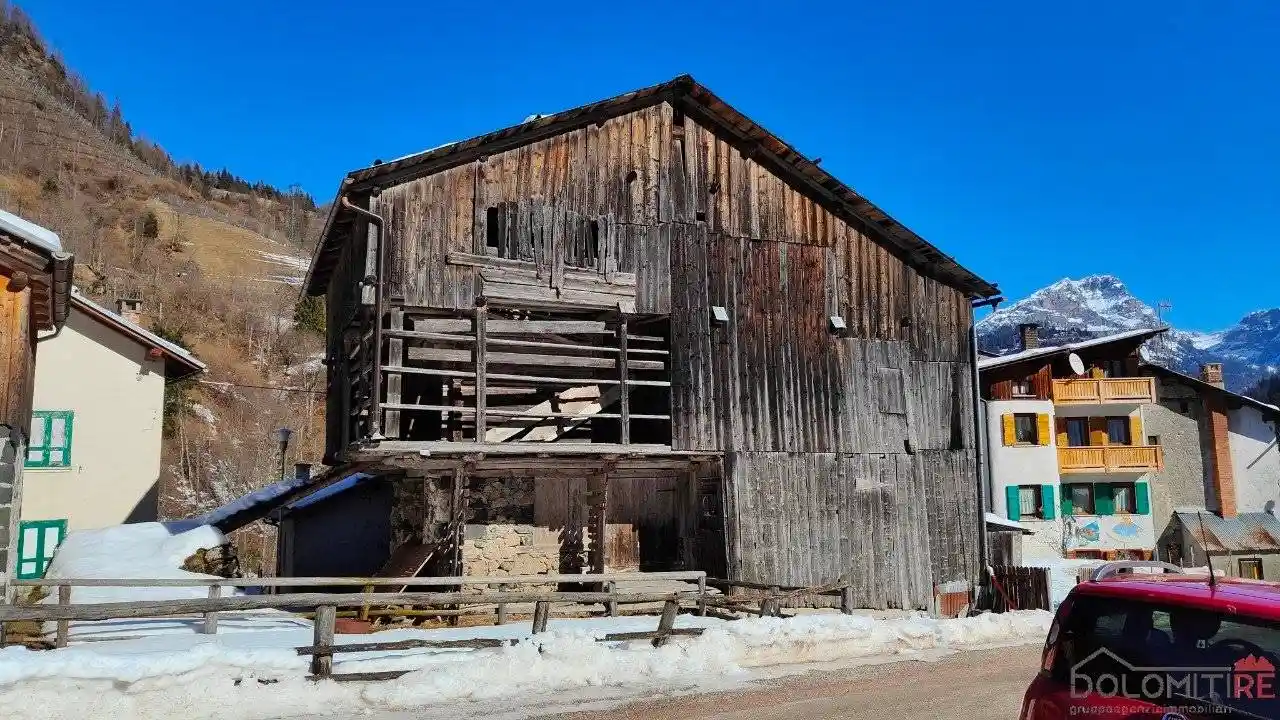 Rustico - Casale in vendita a Rocca Pietore