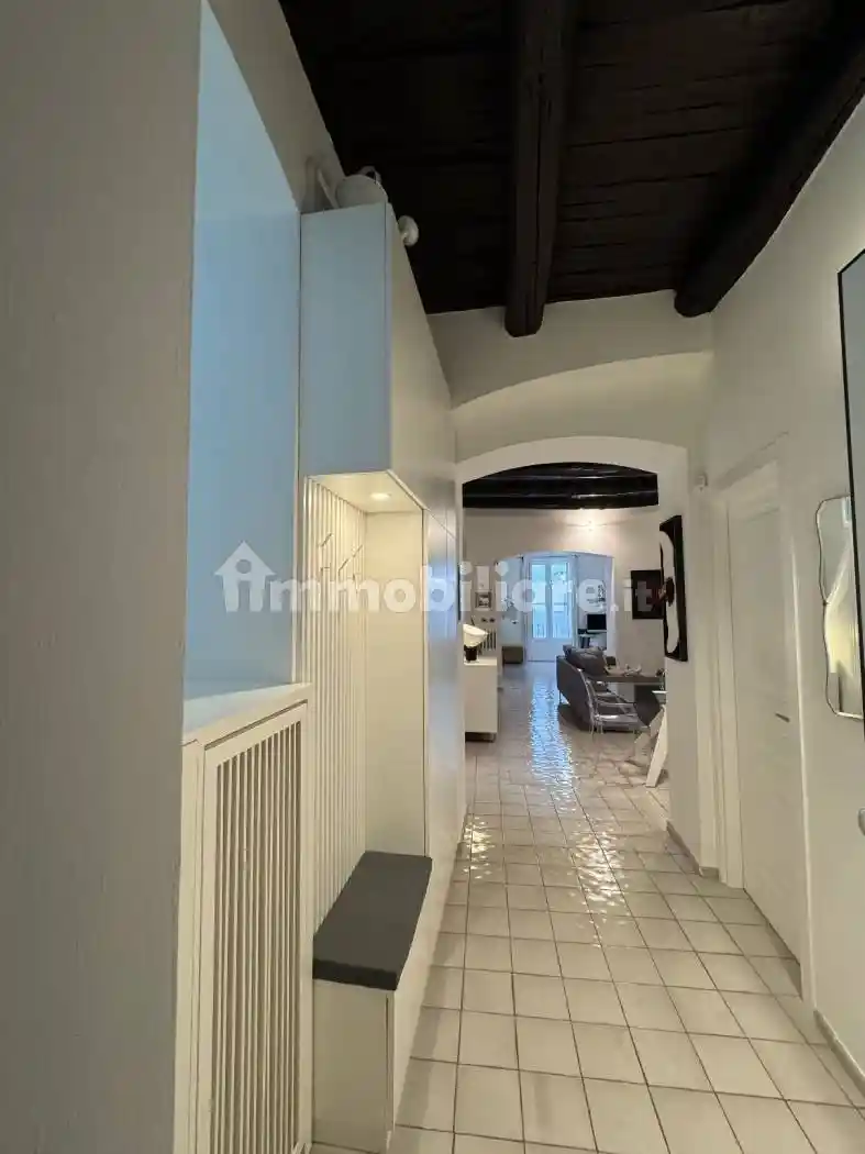 Appartamento in vendita a Salerno