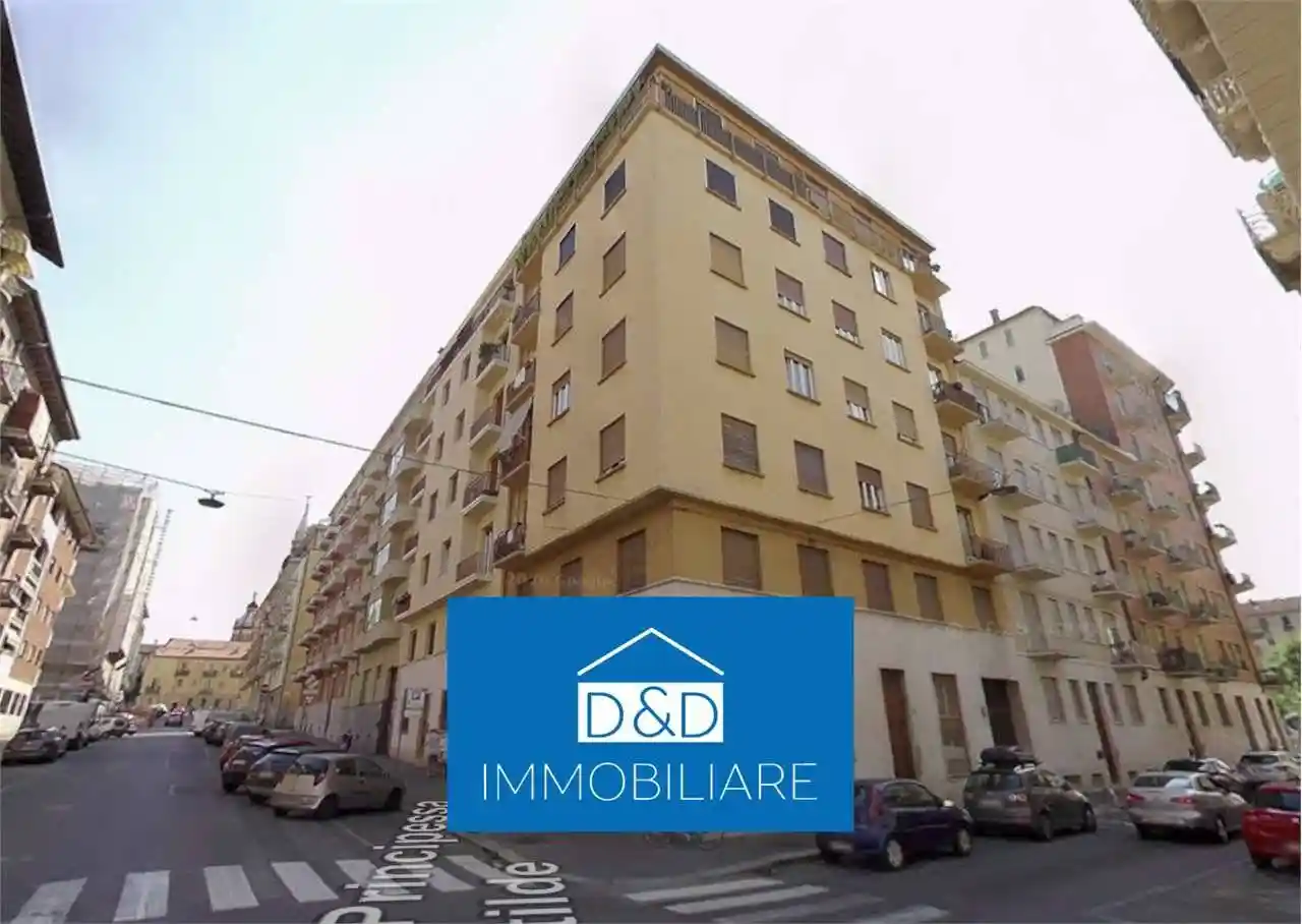 Appartamento in vendita a Torino