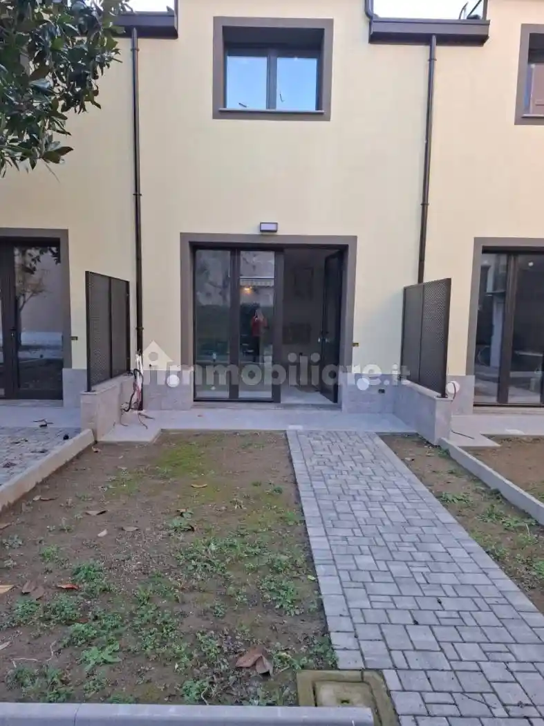 Villetta a schiera in vendita a Milano