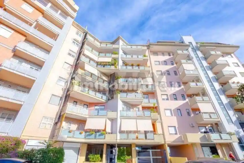 Appartamento in vendita a Bari