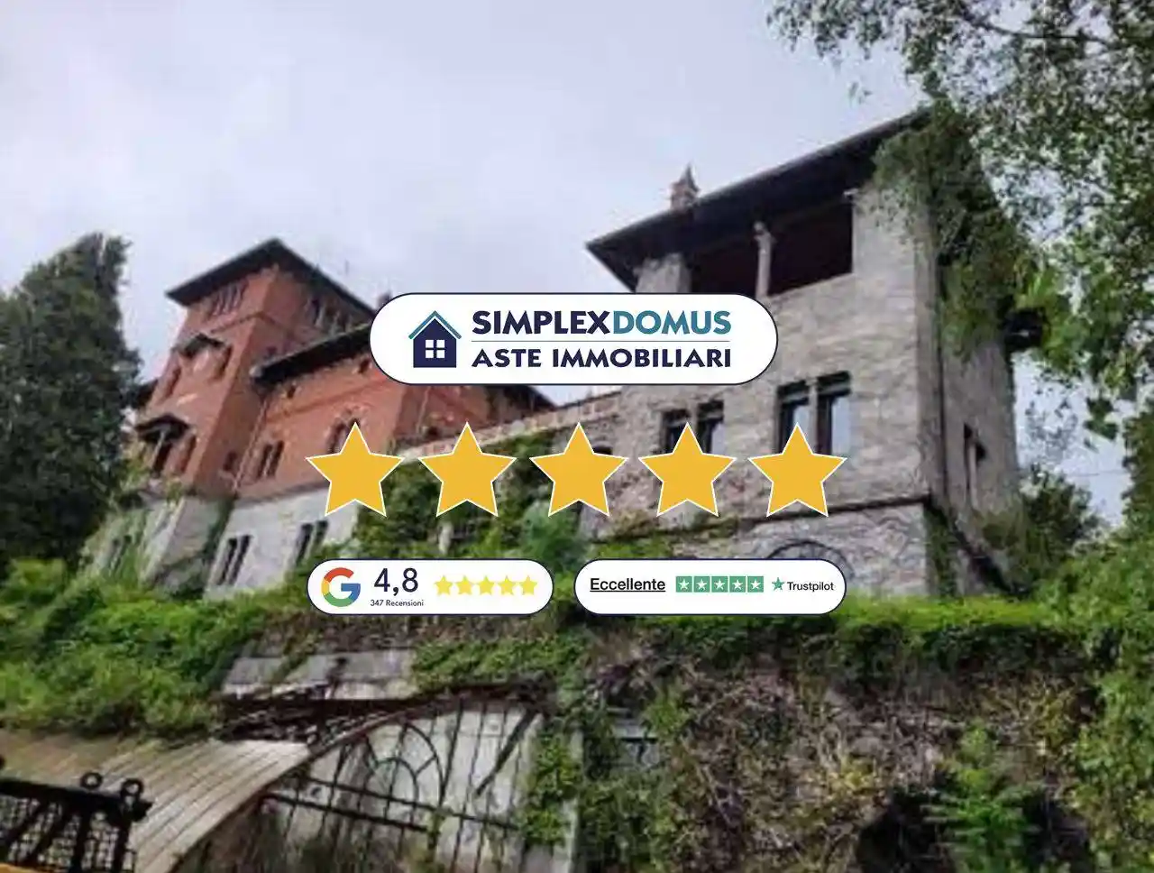 Villa in vendita a Gavirate