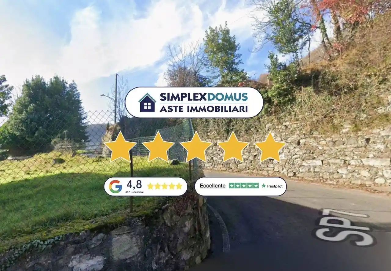 Villa in vendita a Plesio