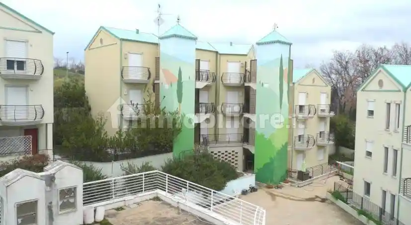 Rustico - Casale in vendita a Montegranaro